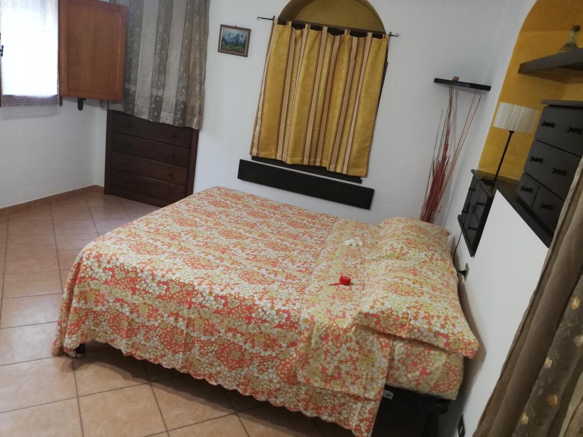 La Casina Di Assisi Villa Luaran gambar