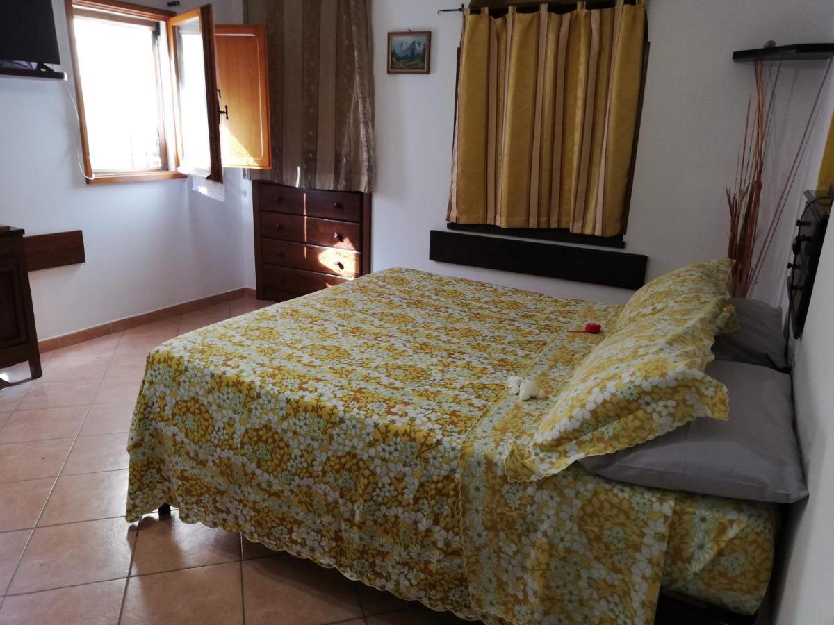 La Casina Di Assisi Villa Luaran gambar