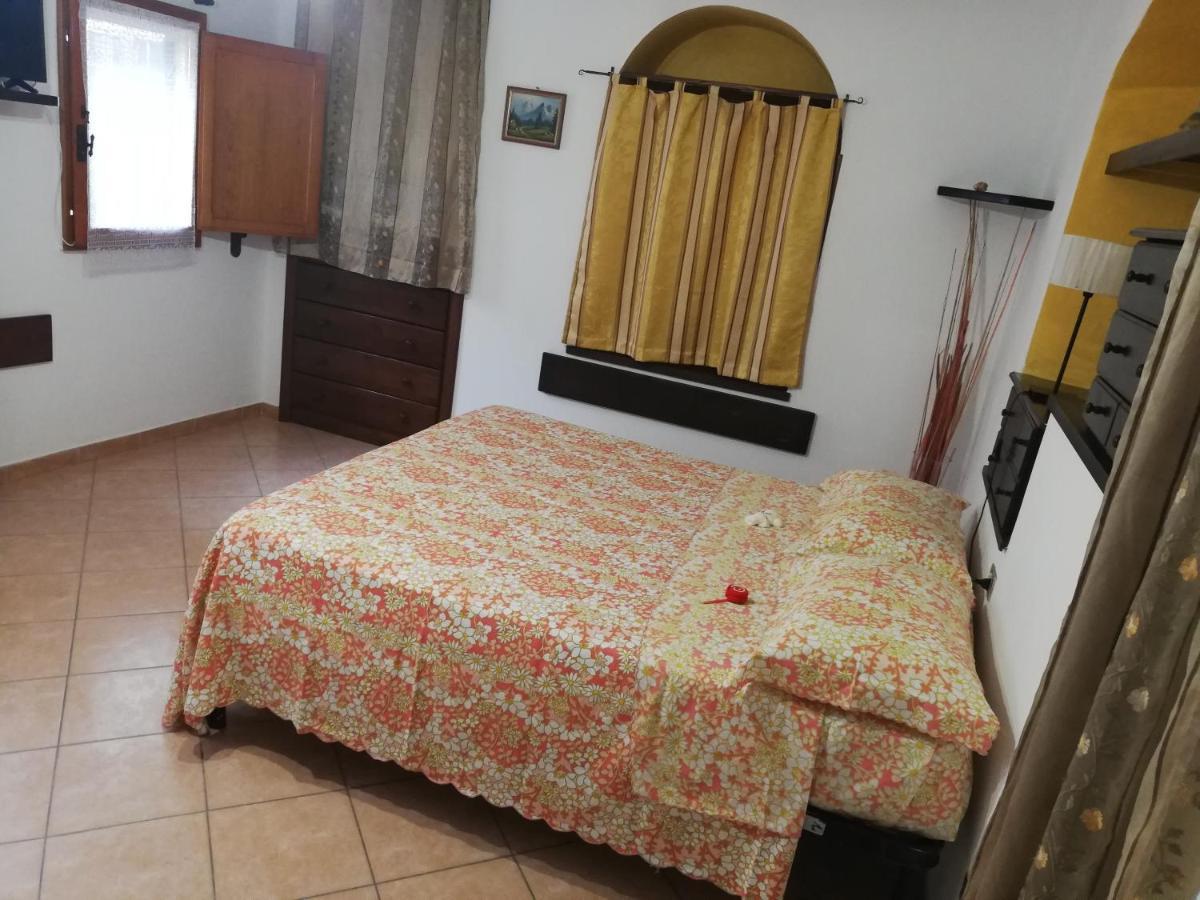 La Casina Di Assisi Villa Luaran gambar
