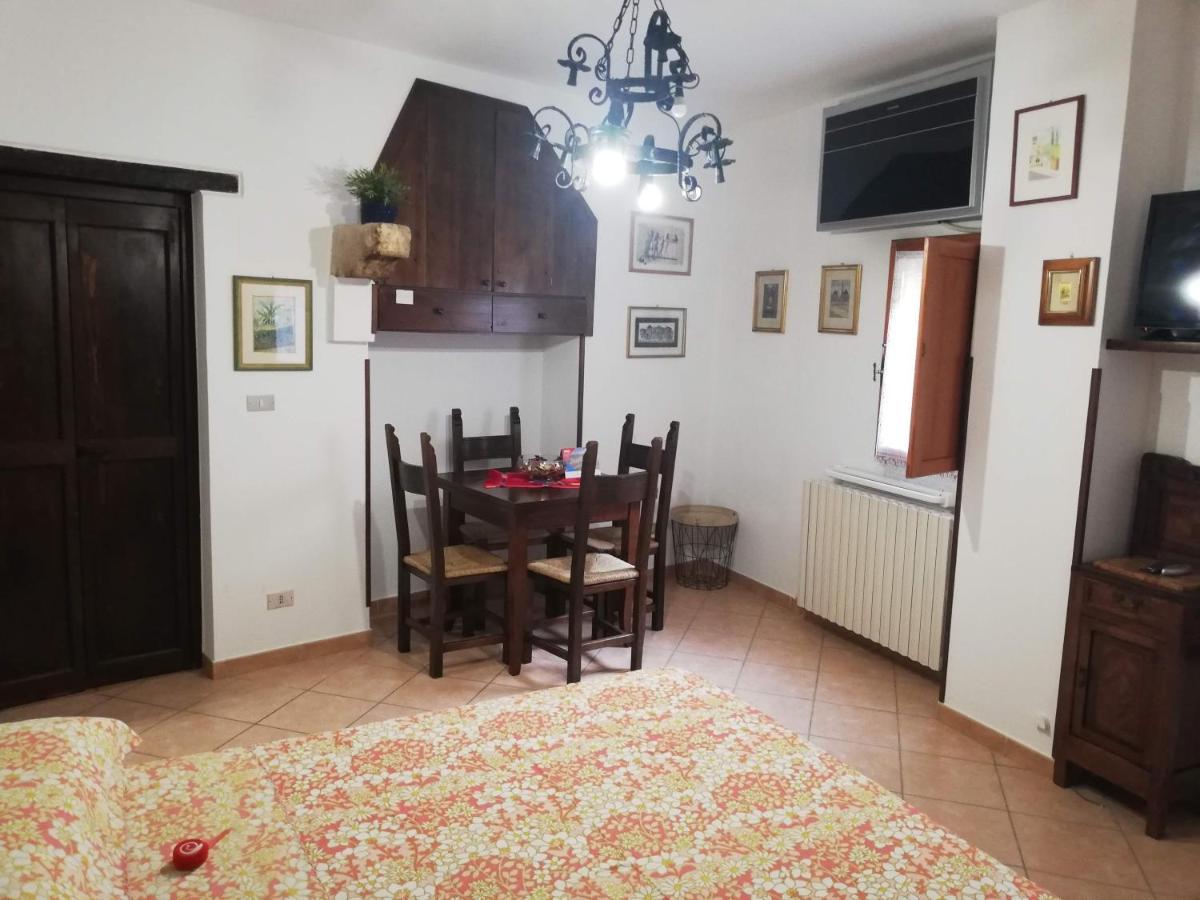 La Casina Di Assisi Villa Luaran gambar